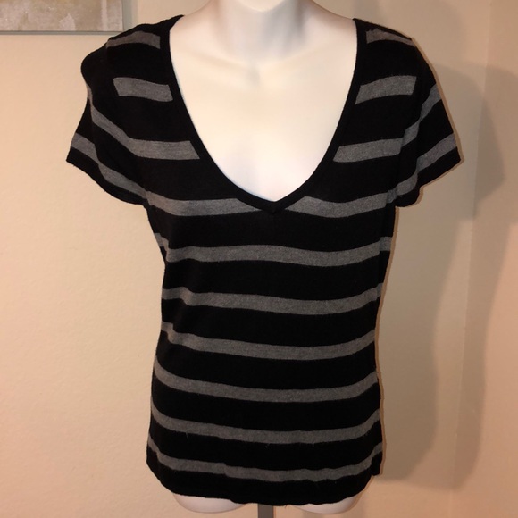 Express striped short sleeve sweater - Picture 1 of 5
